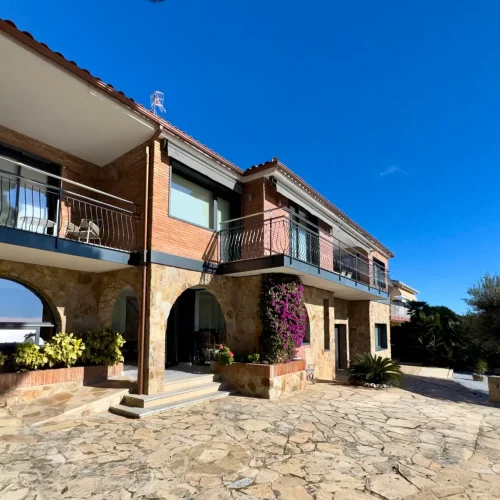 Villa-lujo-vistas-mar-alella